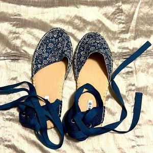 Blue Paisley espadrille flats